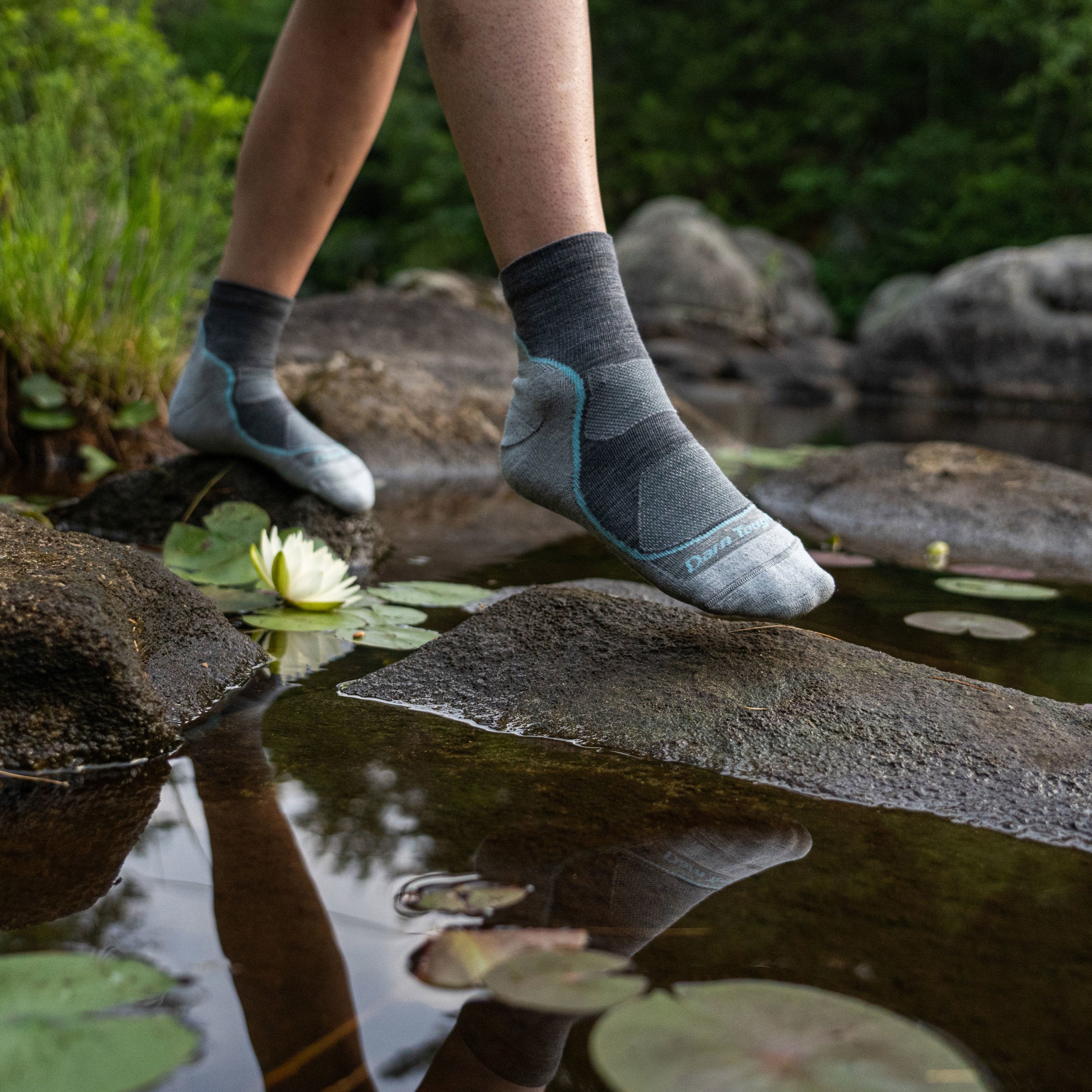 Women's Light Hiker 2 Pack - Image 6